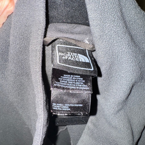 The north face men’s jacket - Picture 2 of 4